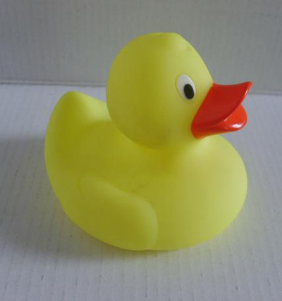 8cm duck.jpg